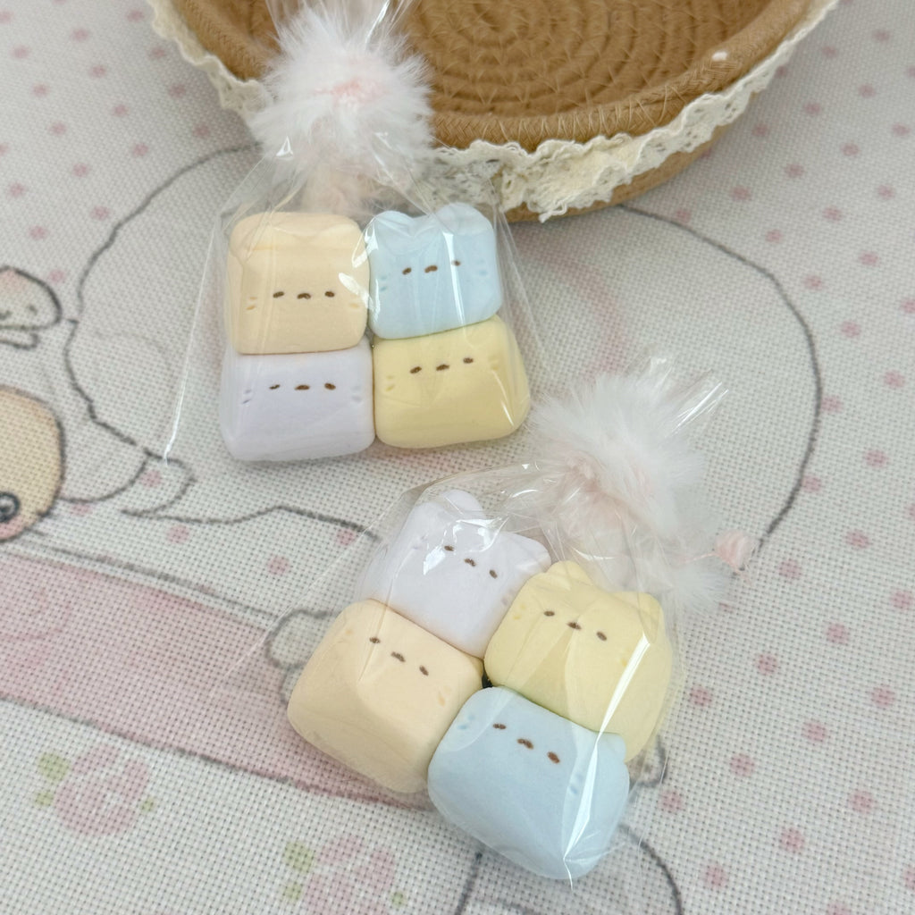 A Bag of mini Nekos Squishy