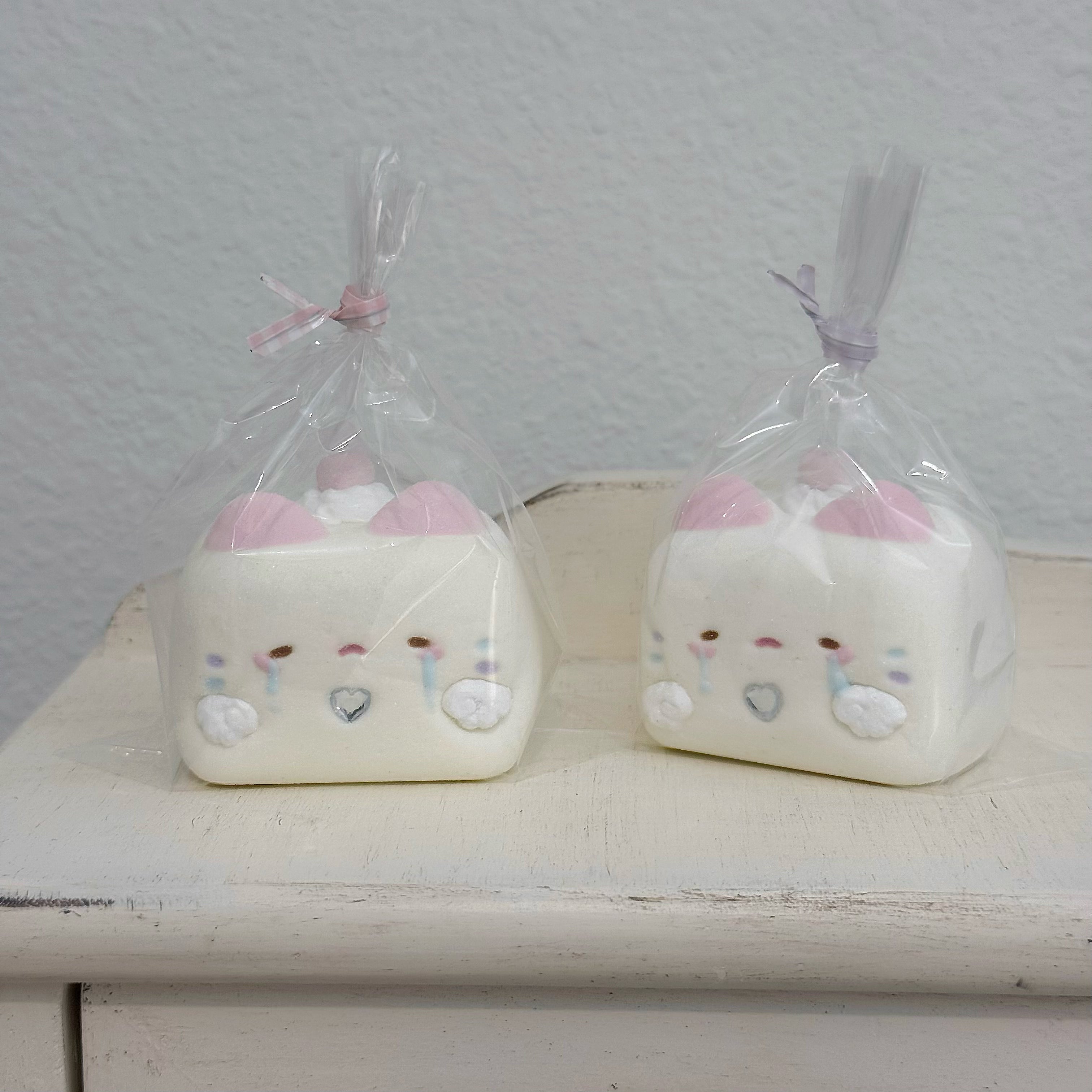 Medium Crybaby Neko Squishy